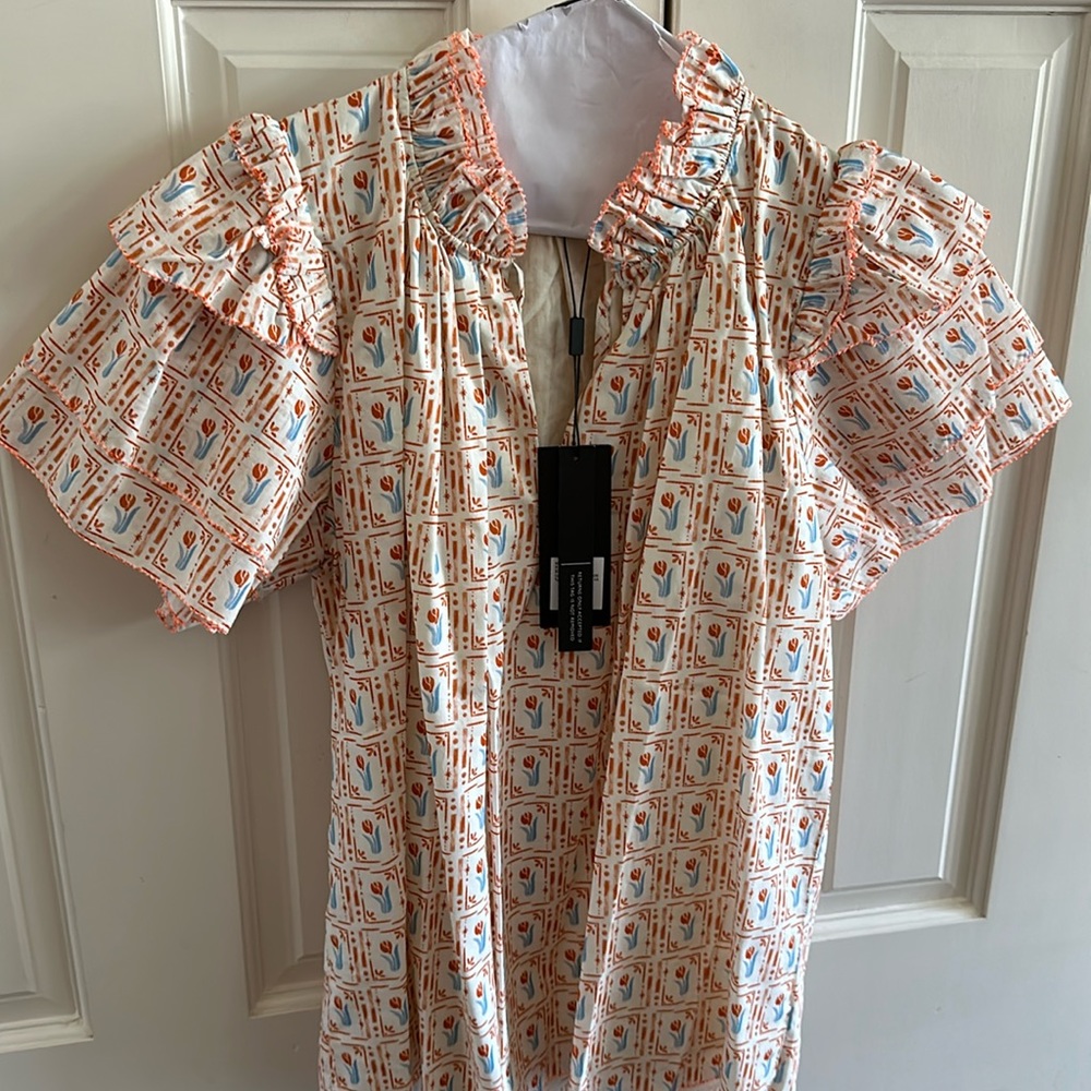 Hunter Bell top with ruffle sleeves
